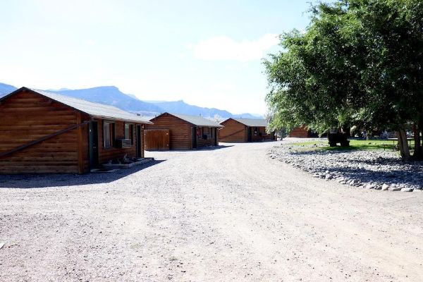 Yellowstone Valley Inn (Silver Gate)
